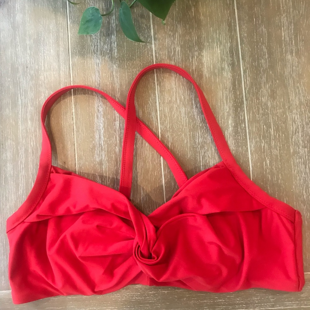 Athleta underwire crisscross bikini top